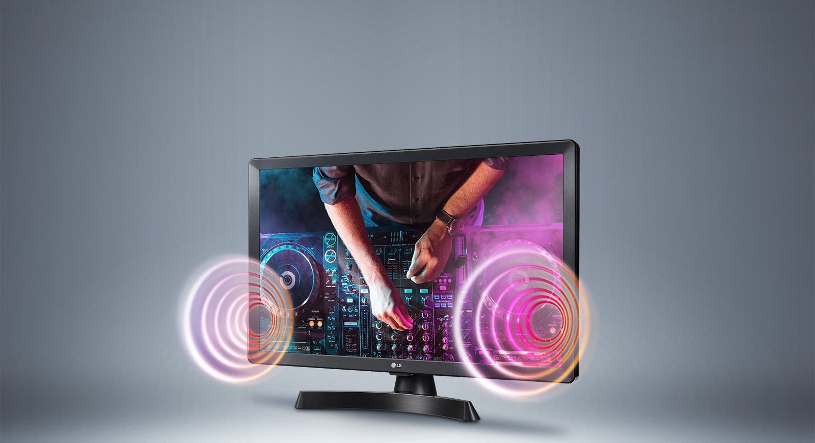 2 stereo skaļruņi (5 W)