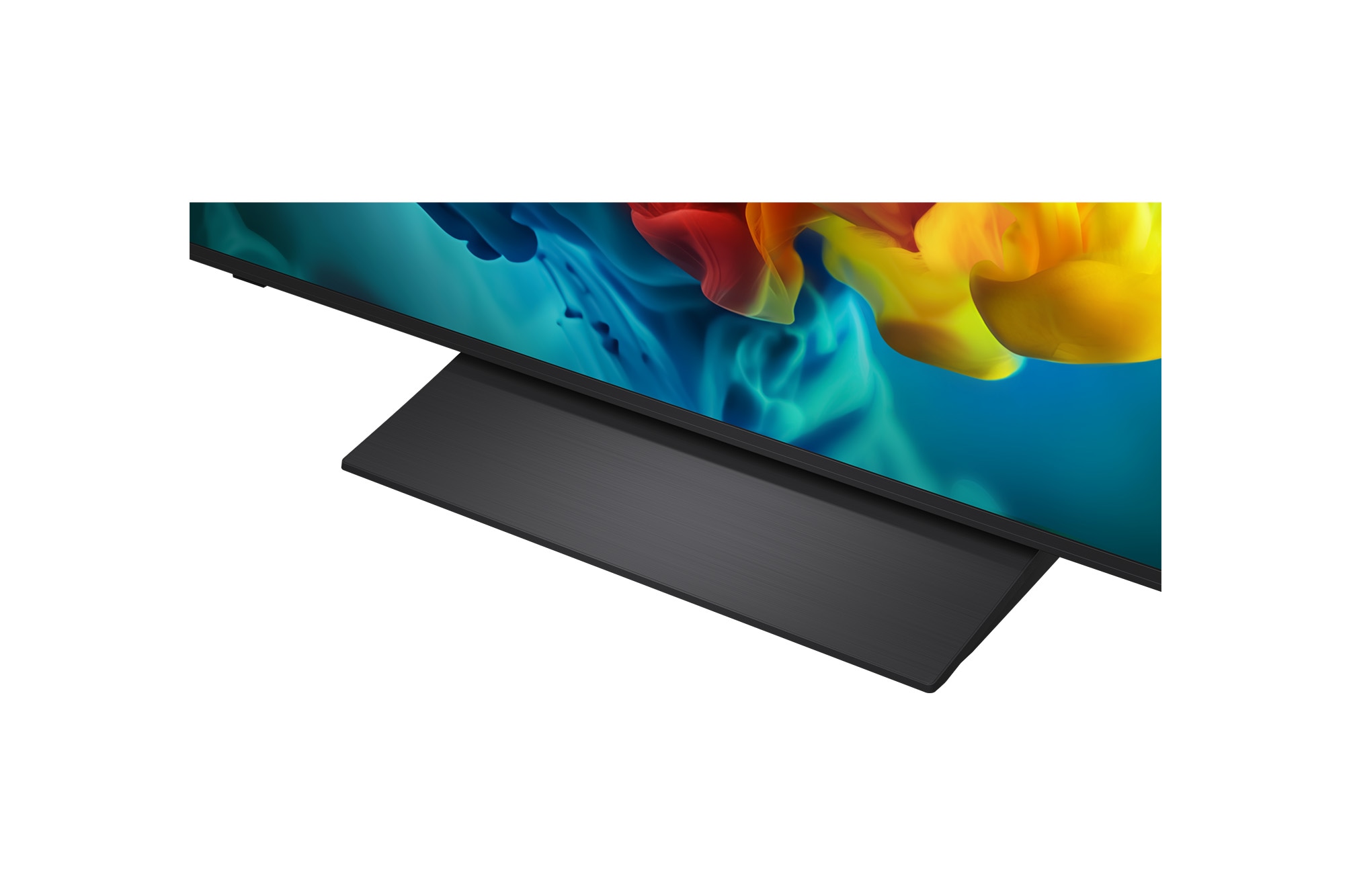 LG 55&nbsp;collu LG QNED evo AI Mini-LED 4K viedtelevizors 2026, LG QNED evo AI QNED82 Mini LED ar Slim Design uzstādīts pie sienas gaišā, atvērtā dzīvojamā telpā, piedāvājot elegantu profilu, kas harmoniski iekļaujas interjerā, vienlaikus attēlojot drosmīgu, krāsa, 55QNED83B3A, thumbnail 12
