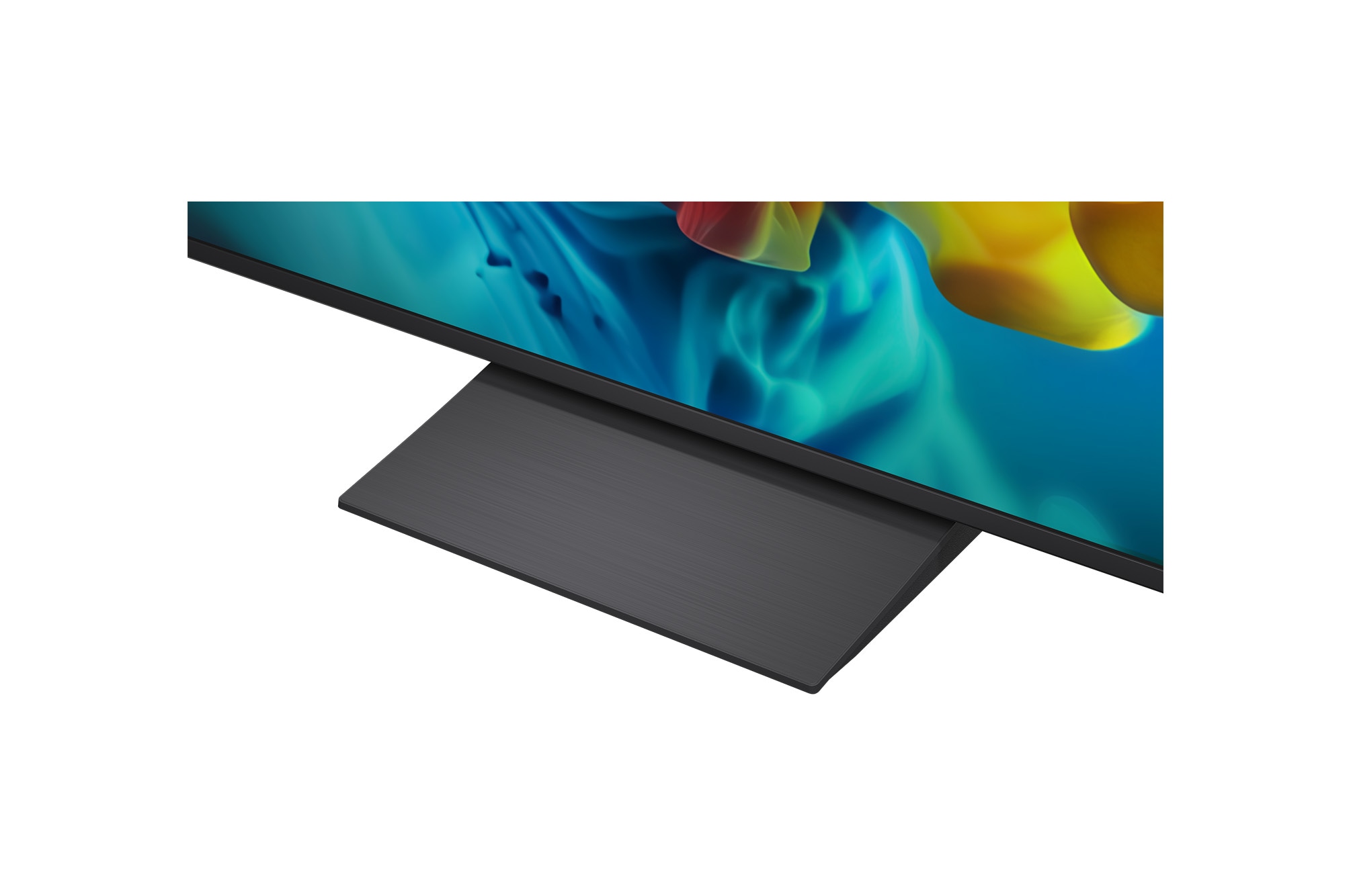 LG 75&nbsp;collu LG QNED evo AI Mini-LED 4K viedtelevizors 2026, LG QNED evo AI QNED82 Mini LED ar Slim Design uzstādīts pie sienas gaišā, atvērtā dzīvojamā telpā, piedāvājot elegantu profilu, kas harmoniski iekļaujas interjerā, vienlaikus attēlojot drosmīgu, krāsa, 75QNED83B3A, thumbnail 12