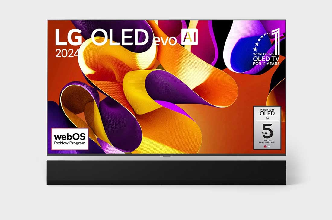 LG 55 collu LG OLED evo AI G4 4K viedtelevizors OLED55G4 WebOS24 2024, Priekšējais skats ar LG OLED evo AI TV, OLED G4, 11 gadu pasaules Nr. 1 OLED TV emblēma un webOS Re:New Program logotips ekrānā, kā arī Soundbar apakšā, OLED55G42LW