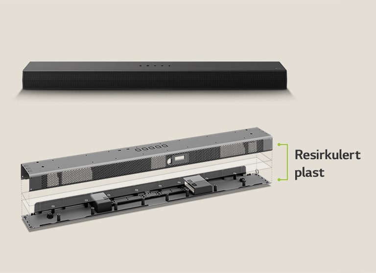 Det er et frontperspektiv på lydplanken bak og en metallramme som skildrer lydplanken foran. En skrånende observasjon av baksiden av lydplankens metallramme med ordene «Resirkulert plast» som indikerer kanten av rammen.