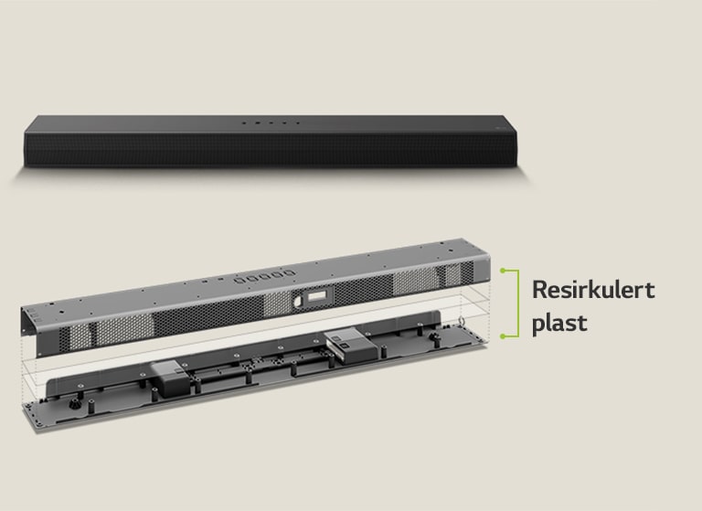 Det er et frontperspektiv på lydplanken bak og en metallramme som skildrer lydplanken foran. En skrånende observasjon av baksiden av lydplankens metallramme med ordene «Resirkulert plast» som indikerer kanten av rammen.