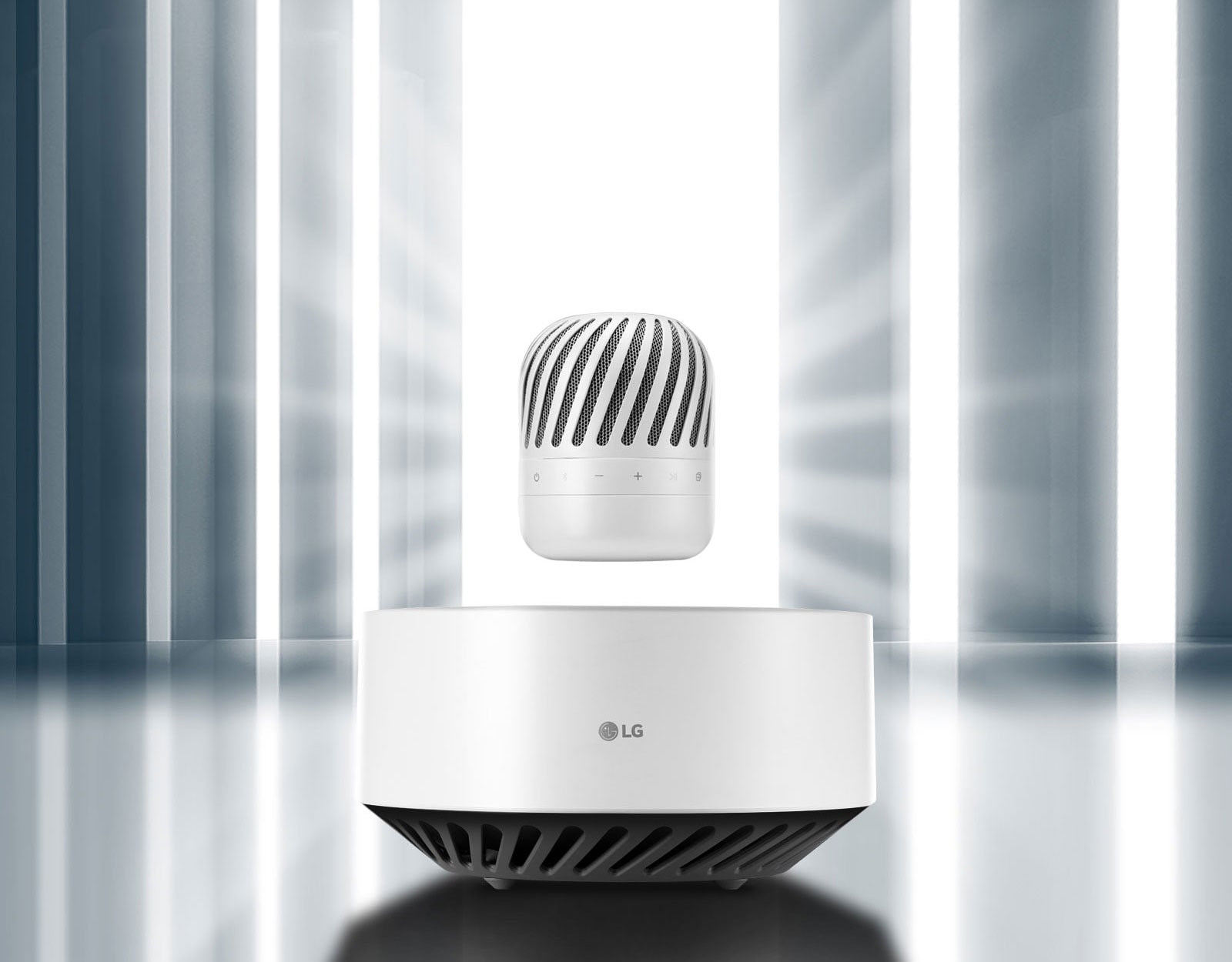 Trosser tyngdekraften, trosser normaliteten<br>1