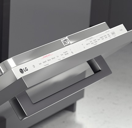 Minimalistisk design via det slanke toppkontrollpanelet.