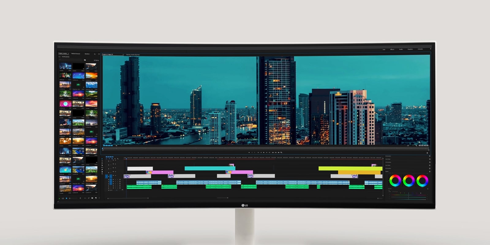 WQHD+ (3840 x 1600) Curved (2300R).