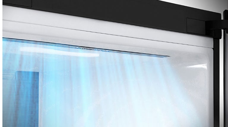 Nærbilde av luftdyser foran i kjøleskapet, som gir effektiv og jevn kjøling.