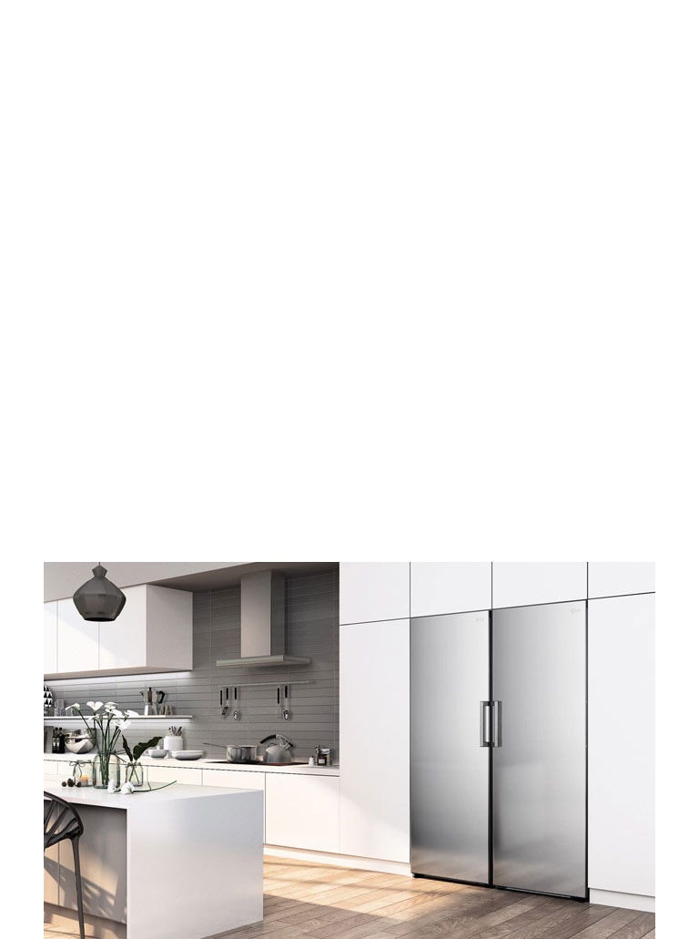 Kjøleskapet passer sømløst inn i kjøkkenet.