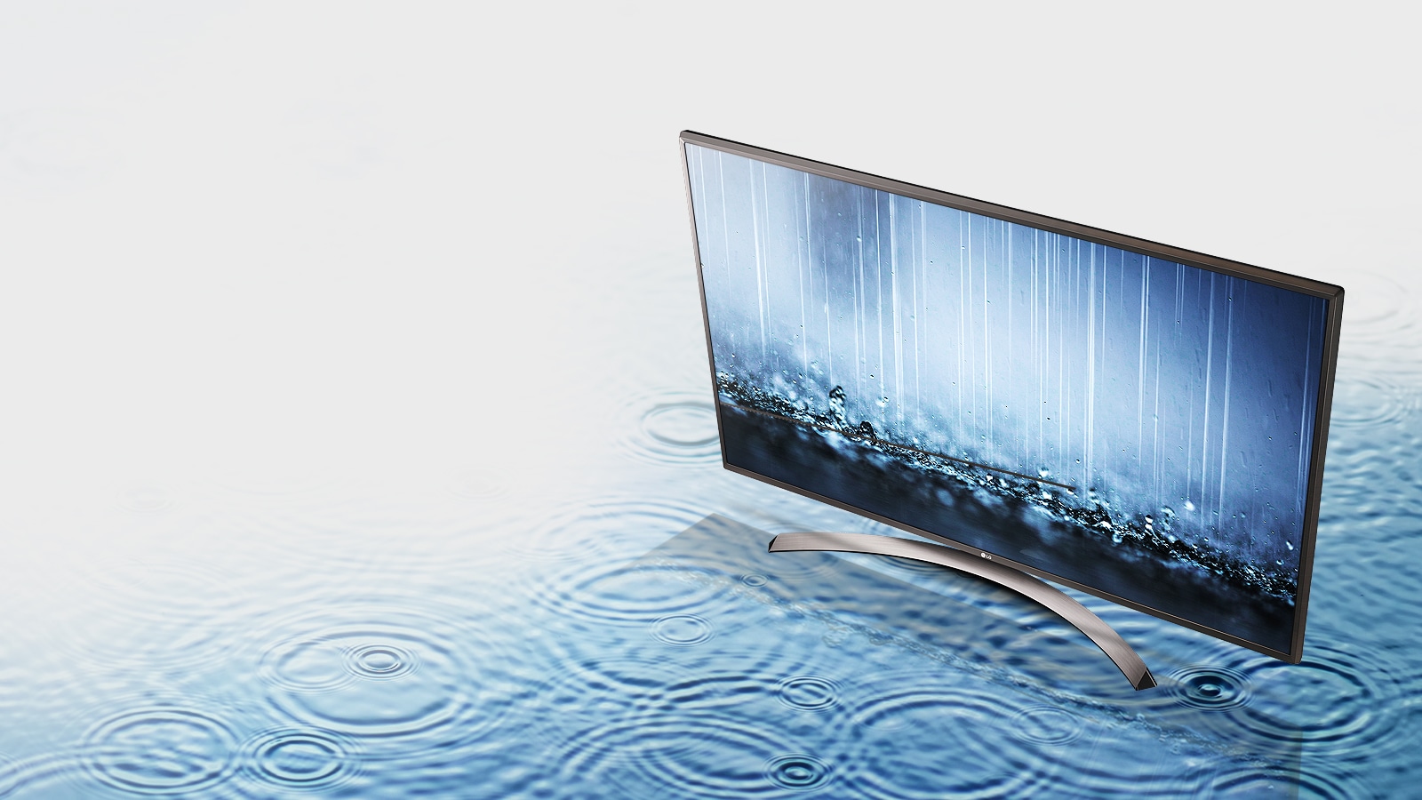 Bli underholdt med Virtual Surround Plus1