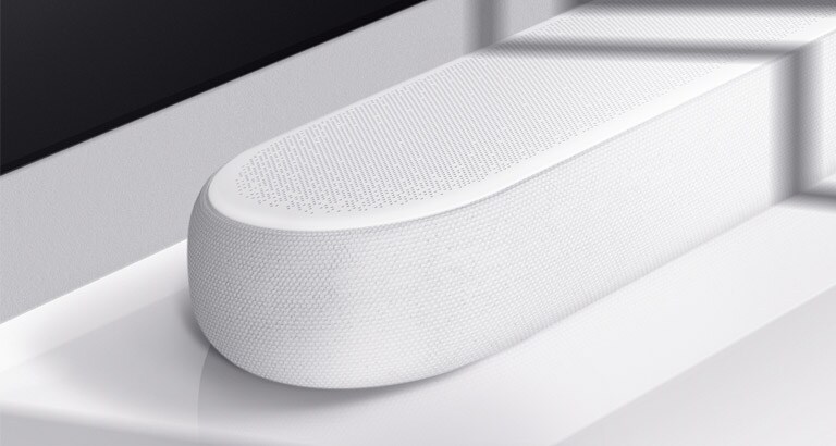 Each left end side of 3 soundbars