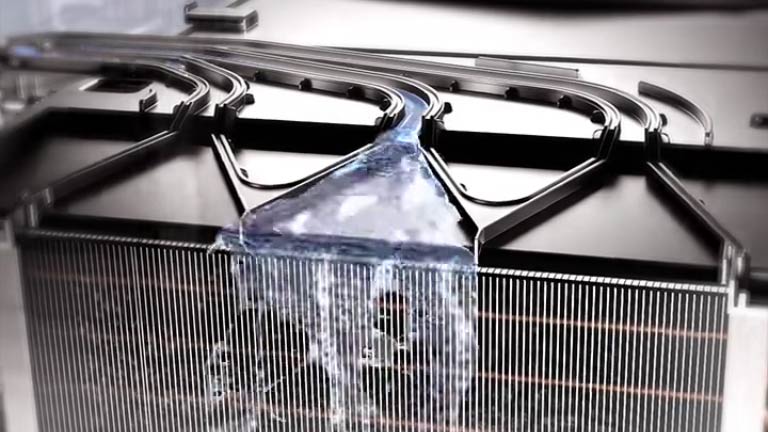 Video som viser at kondensatoren renses automatisk.