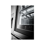 LG SIGNATURE - 643L InstaView Door in Door™ French Door (Noble Steel) - Energiklasse F, Vann/isdispenser med vanntilkobling og Smart Diagnosis™ med Wi-Fi, LG SIGNATURE 31 cu. ft. Smart wi-fi Enabled InstaView™ Door-in-Door® Refrigerator, close-up of the controller at the bottom of the knock-on space, LUPXS3186N, thumbnail 8, LSR100, thumbnail 7