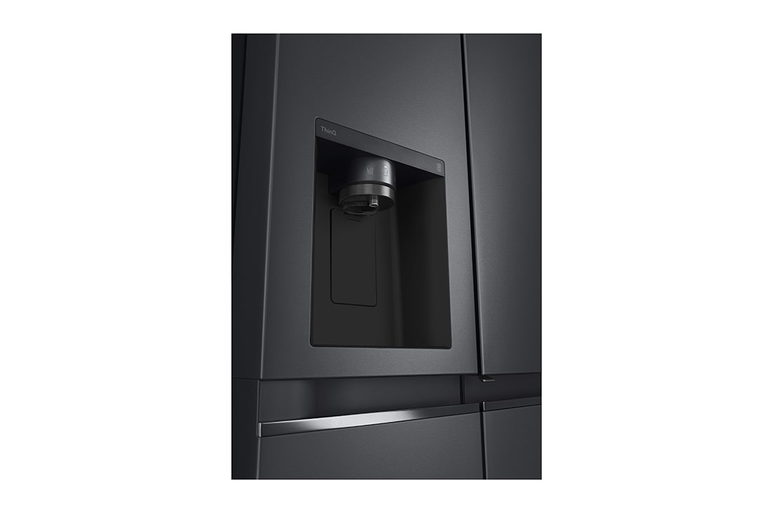 LG 635L Door in Door™ Side by Side (Matte Black Stainless Steel), Energiklasse E, Vann/isdispenser uten vanntilkobling, Smart Diagnosis™ med Wi-Fi, Dispenser view, GSJV71MCLE, thumbnail 8