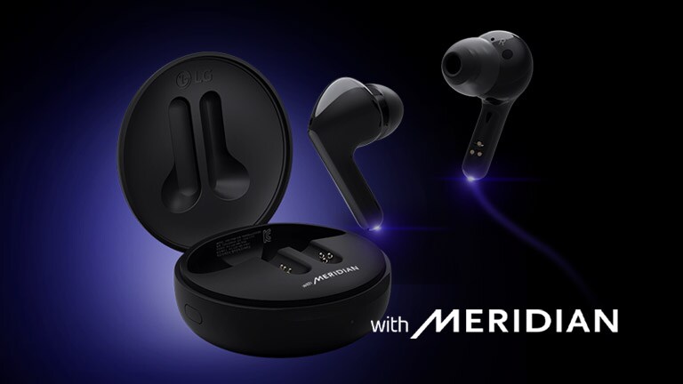 Et bilde av ørepluggene som flyter over en åpnet holder med blå belysning som fremhever de nederste delene av ørepluggene