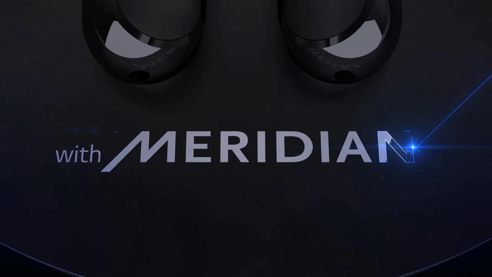 “med MERIDIAN” er gravert inn med blå laser.