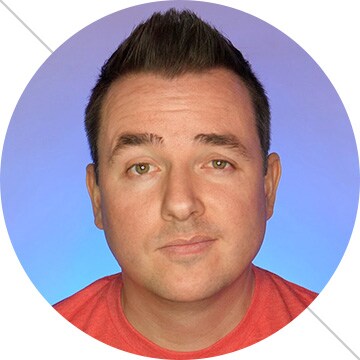 Dailytekk reviewing of the LG UltraFine™ Display Ergo