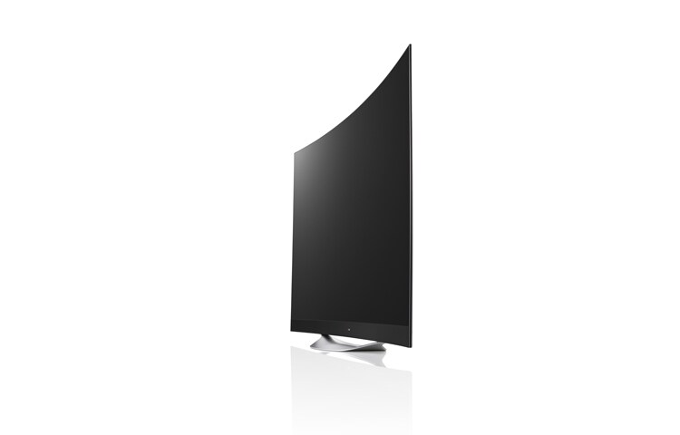 LG Denne 77 tommer TV-en er den flotteste TV-en noensinne. Den gir best mulig bildekvalitet med LG WRGB-patentert teknologi og ULTRA HD oppløsning. OLED-teknologien gir uendelig kontrast, overlegen skarphet ved bevegelse og perfekt visningsvinkel., 77EC980V, thumbnail 6
