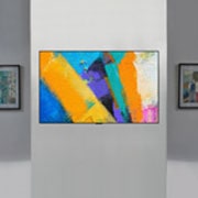 LG 65'' Gallery OLED GX 4K TV med integrert veggfeste, A front view of LG Gallery Design TV that aesthetically pops out from the wall, like an artwork, OLED65GX6LA, thumbnail 11