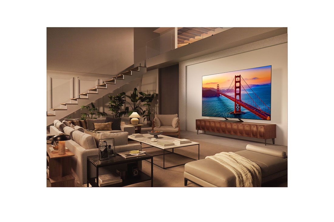 LG 86'' QNED AI QNED80 4k Smart TV 2025, LG AI Magic Remote med fremhevet AI-knapp. Rundt den er det flere funksjoner som brukeren har tilgang til via knappen. AI Voice ID, AI Search, AI Chatbot, AI Concierge, AI Picture Wizard, AI Sound Wiz, 86QNED80A6A, thumbnail 12