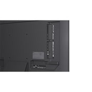 LG 43'' QNED evo MiniLED QNED87 4K AI TV - 2026, LG QNED evo AI QNED85 Mini LED med supertynn design er veggmontert i et lyst, åpent oppholdsrom og smelter inn i interiøret mens den viser dristige geometriske abstrakte kunstverk., 43QNED87B6A, thumbnail 12
