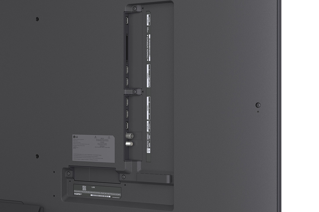 LG 65'' QNED evo MiniLED QNED87 4K AI TV - 2026, LG QNED evo AI QNED85 Mini LED med supertynn design er veggmontert i et lyst, åpent oppholdsrom og smelter inn i interiøret mens den viser dristige geometriske abstrakte kunstverk., 65QNED87B6A, thumbnail 12