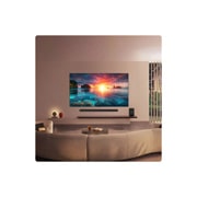 LG 77'' OLED evo Gallery G6 4K AI TV - 2026, LG OLED evo AI G6, vist fra siden, fremhever sitt Flush Fit Gallery Design med en veggmontert installasjon uten mellomrom, og viser et nattbilde av en opplyst bro med refleksjoner i vannet., OLED77G64LW, thumbnail 12