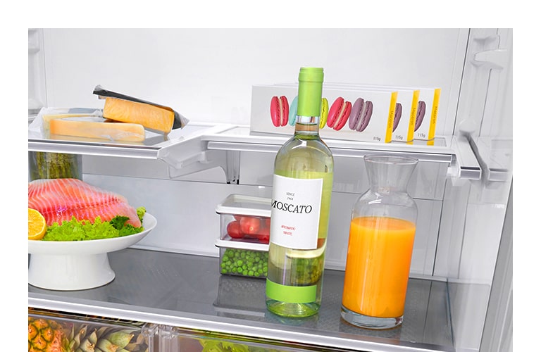 Retractable Shelf to Store Tall items