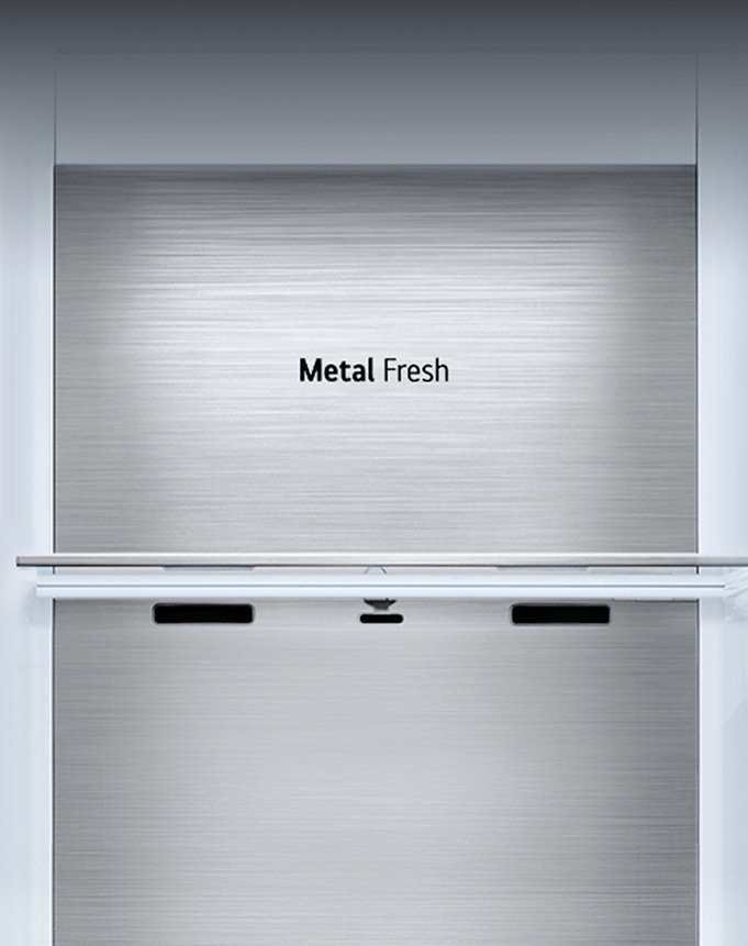 The front view of the metallic Metal Fresh panel with the "Metal Fresh" logo showing. 