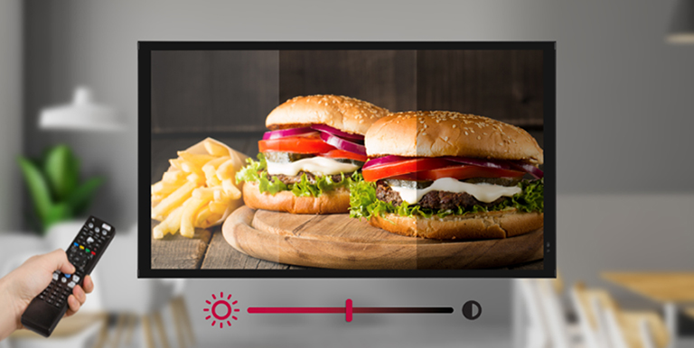The user is managing the power consumption of the XE3P display efficiently using preset brightness settings.