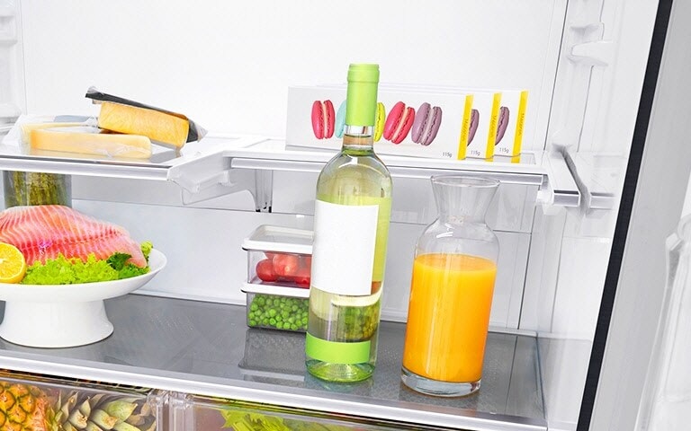 Retractable Shelf to Store Tall Items2