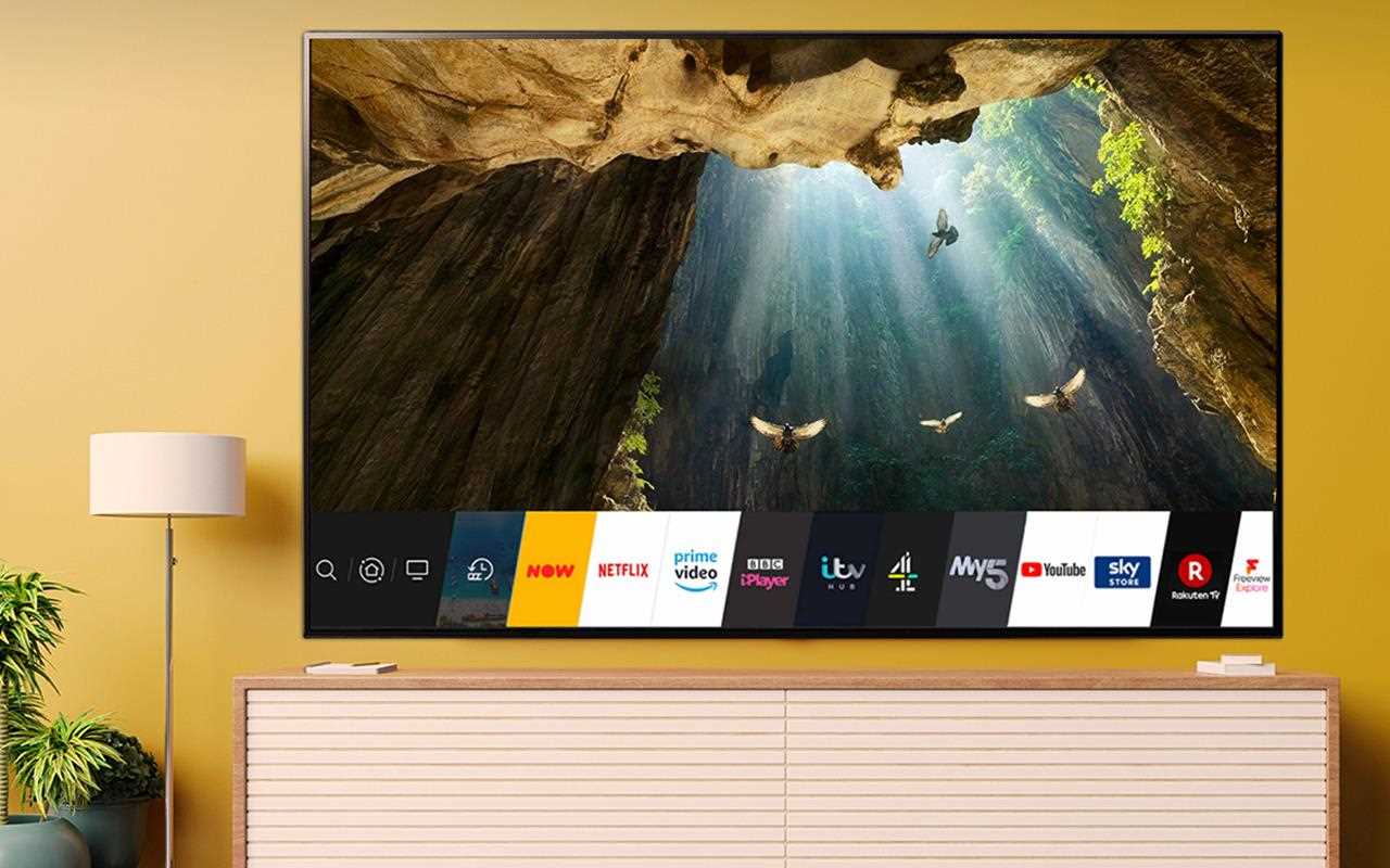 LG TVs are smartly equipped with content apps to help you choose which channels and streaming services you want to use | More at LG MAGAZINE