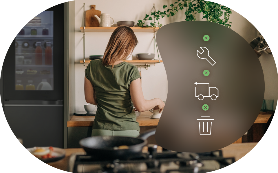 mulher jovem a cozinhar ao lado de um instaview