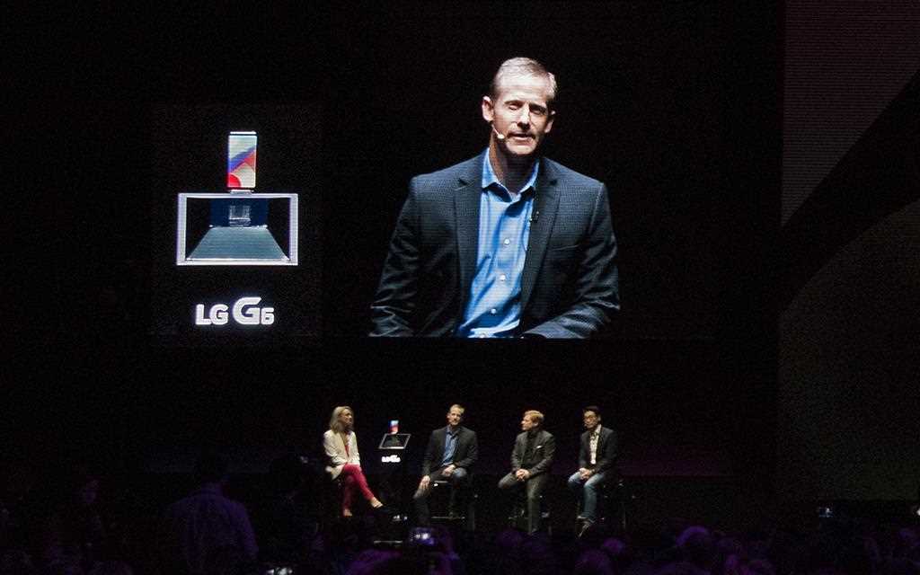 An invited speaker presenting new lg g6 at mwc 2017 barcelona