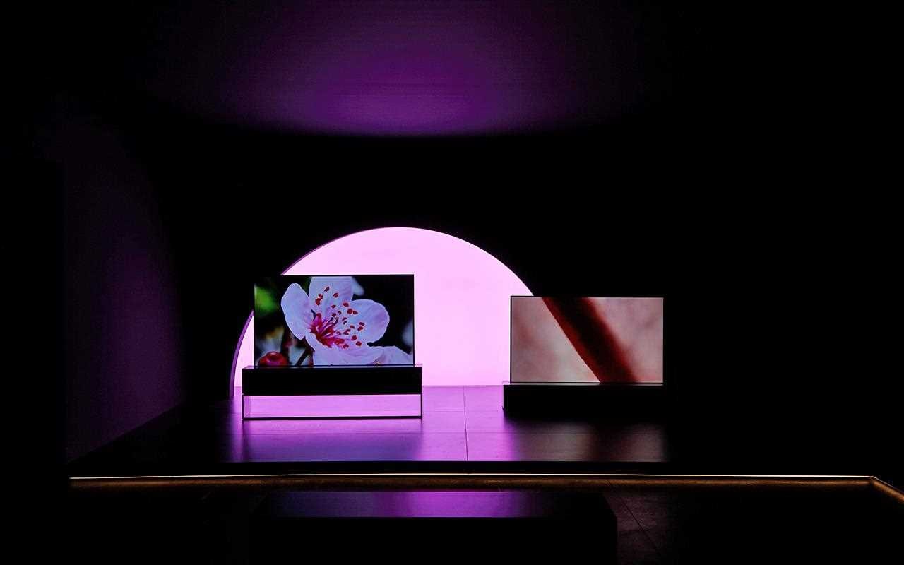 The LG SIGNATURE Rollable TV, on show at Milan Design Week | More at LG MAGAZINE