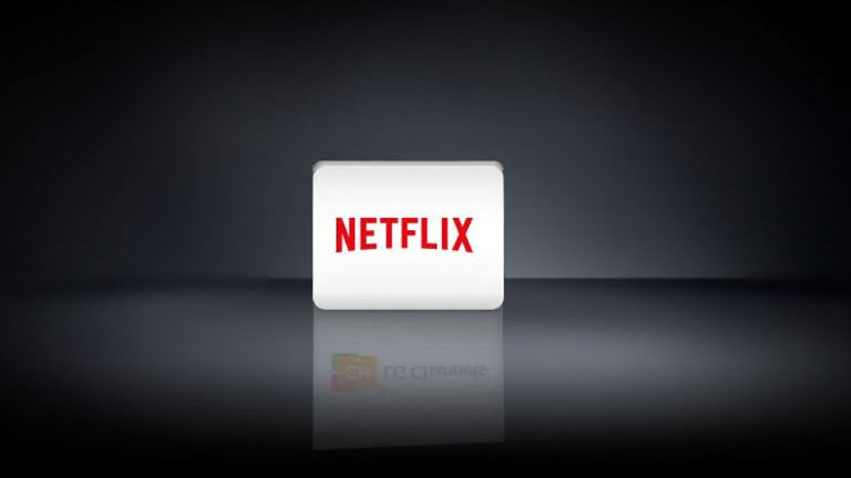 Patru sigle: Aplicația Netflix și 