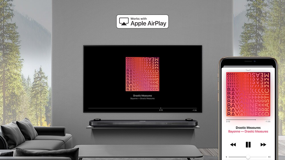 AirPlay te lasă să faci totul. </br>Privește. Ascultă. Distribuie.1