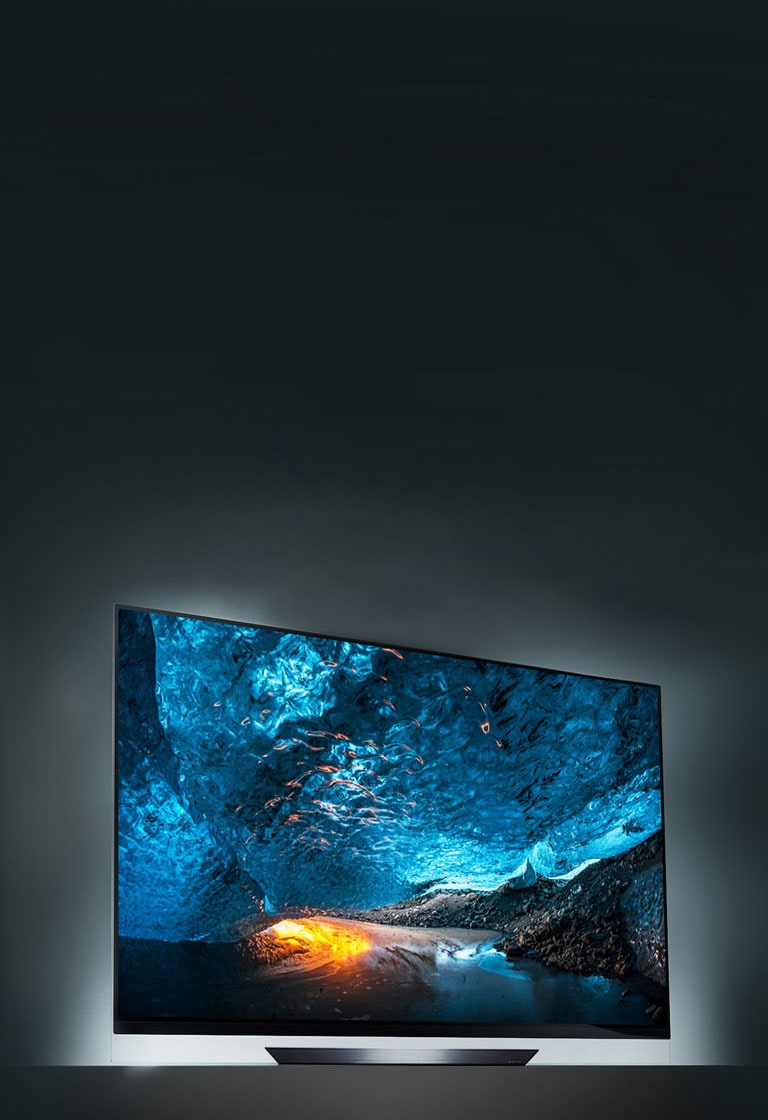 Creează iluzia de plutire. Televizorul OLED LG E82