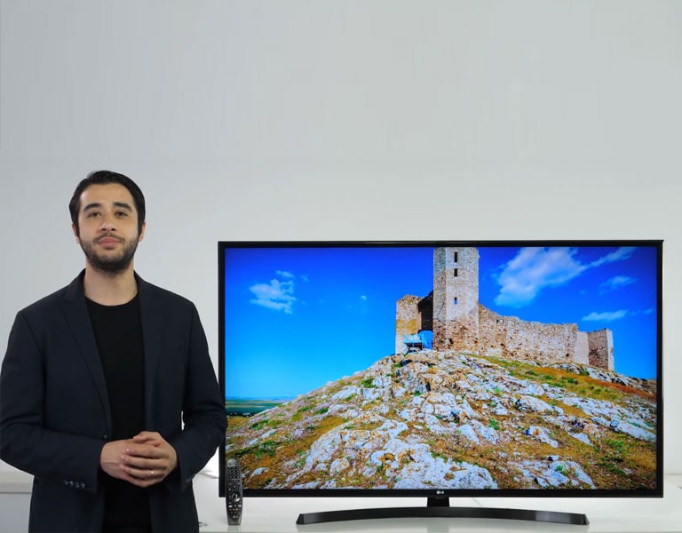 UK6470-Bg_03_2BthE_M