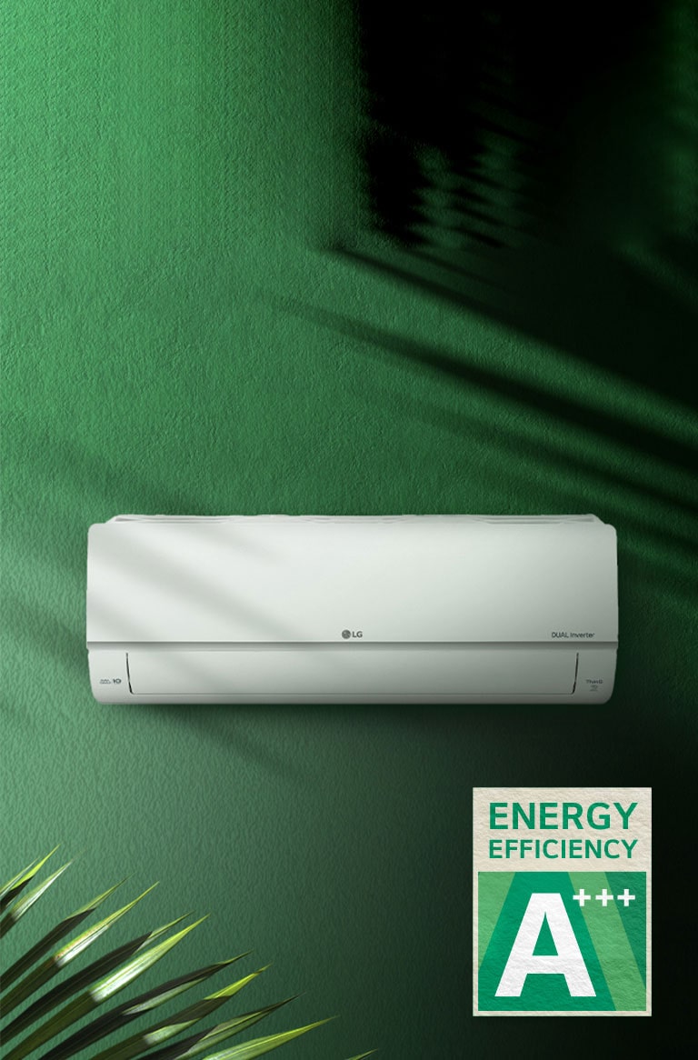 Aparatul de aer condiționat este instalat pe fundalul unor culori naturale. 