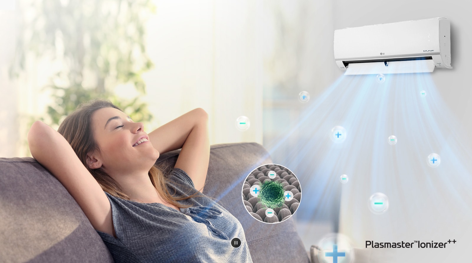 Un buton de redare/pauză din partea de jos indică faptul că acesta este un videoclip. 