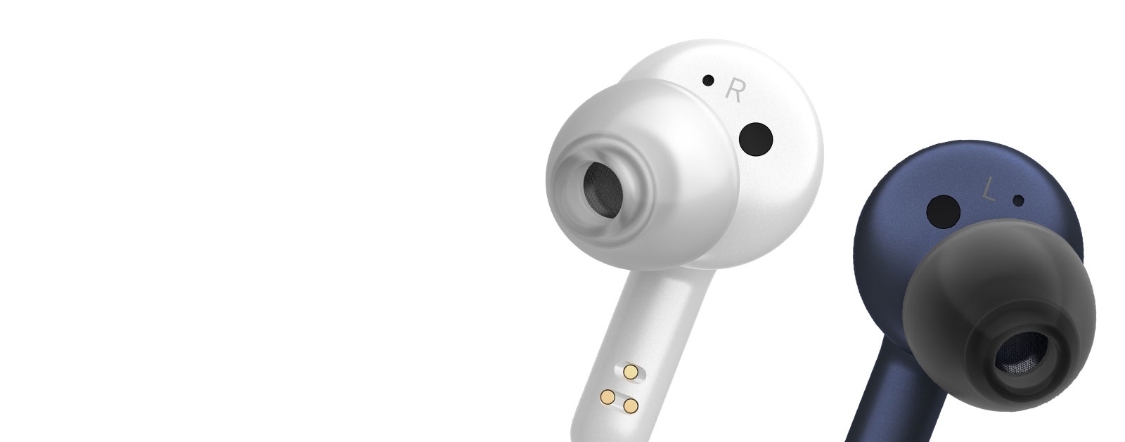 Vârfurile căștilor intraauriculare FP3 albe și albastre sunt afișate unul câte unul.