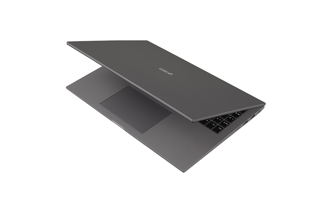 LG gram de 16” ultra-ușor cu 16:10 IPS afișaj anti-reflex și procesor Intel® Evo de a 12-a generație, Vedere laterală la -30 de grade cu capacul pe jumătate deschis, 16Z90Q-G, thumbnail 9