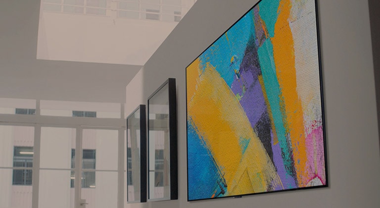 Un videoclip de instalare care arată cum să încastrați un televizor cu Aspect de galerie (apăsați pentru a vizualiza)