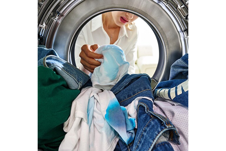 Păstrează ca noi rufele albe și colorate2