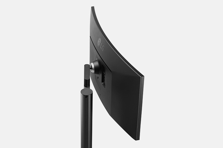 Simularea intervalului de pivotare + 280˚, - 280˚