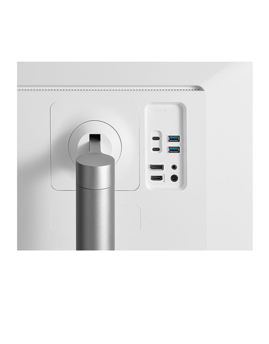 LG Monitorul 31,5 UHD 4K Thunderbolt™ 3 cu caracteristica Daisy