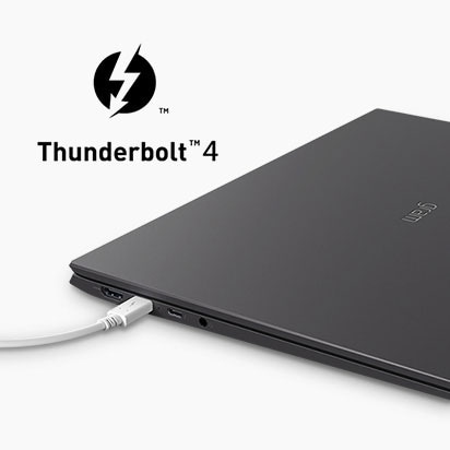 Arată un cablu conectat la portul Thunderbolt™ 4.