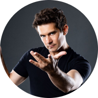 Xavier Mortimer - Magician1