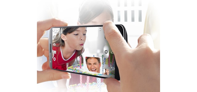 ÎNREGISTRARE DUALĂ/CAMERĂ DUALĂ