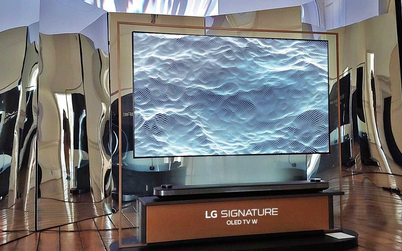 The LG SIGNATURE OLED TV W9 looked every bit the technology and design wonder at London Design Week | More at LG MAGAZINE