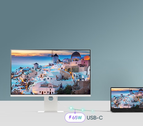 Fotografija koja prikazuje smart monitor povezan sa laptopom putem USB-C kabla i na kojoj se vide punjenje i prenos podataka.